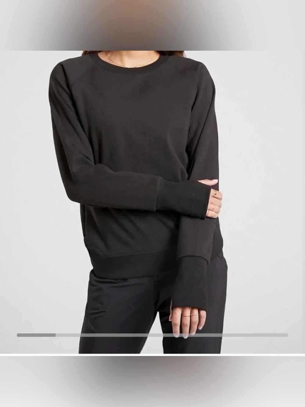 Athleta Triumph Crewneck Sweatshirt Pullover Black Size Medium